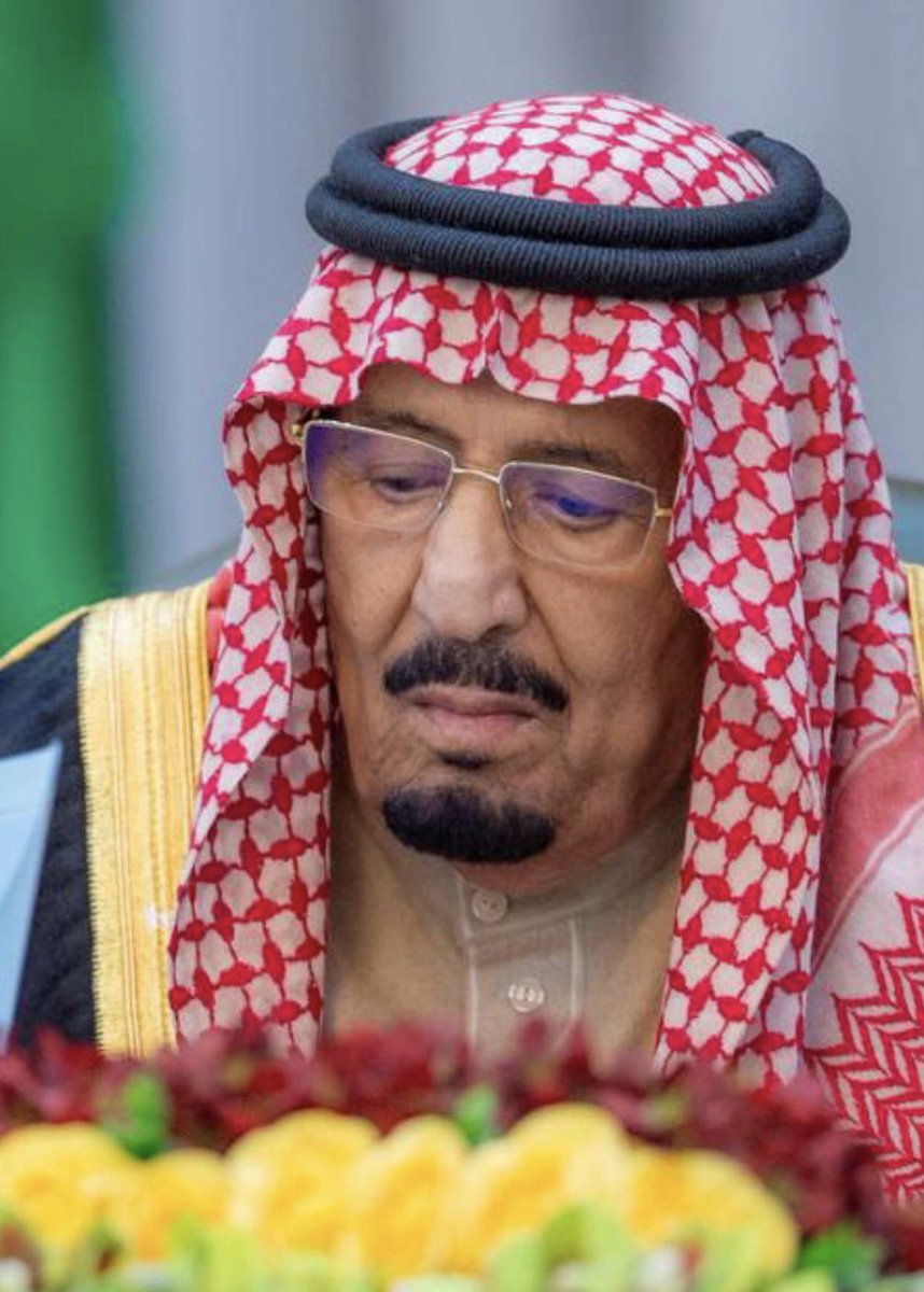 الله يحفظك ويطول بعمرك سيدي 💚🙏🏼