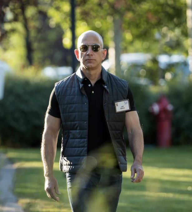 devmakesit's tweet image. Me going to open Dexscreener to see +2% on my memecoin portfolio.