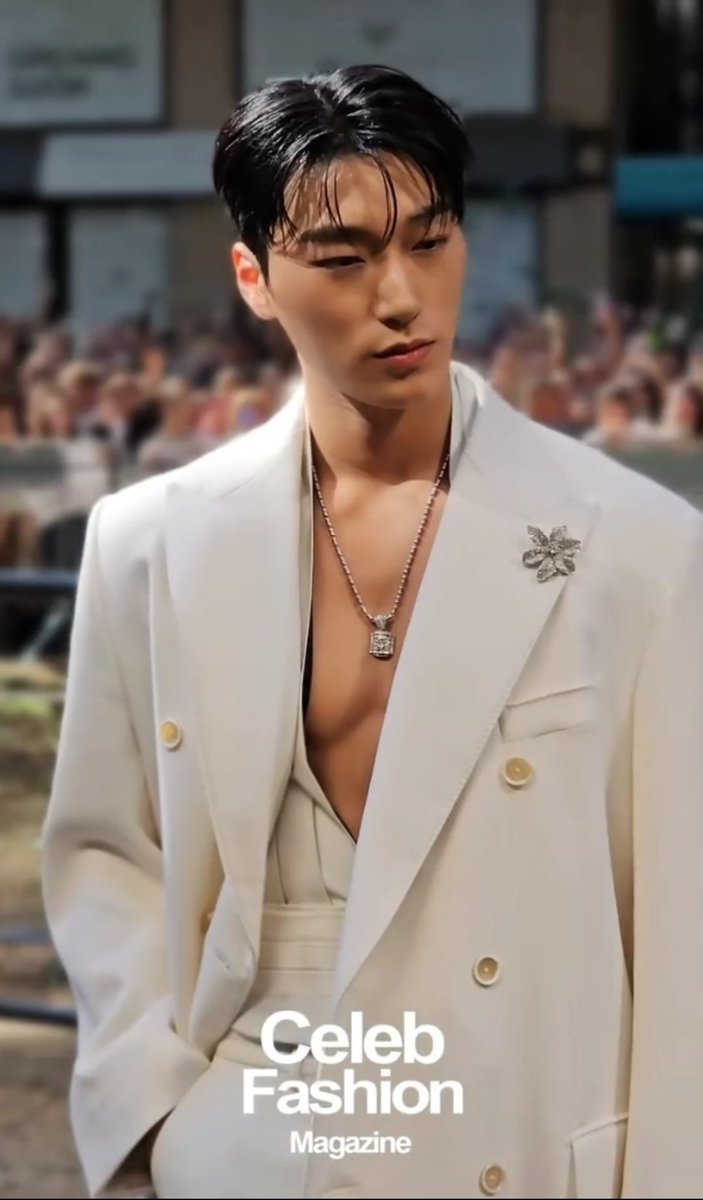 atz_san_luv3001's tweet image. ドルガバのショー(1/18)にまた行けないサンくん次こそ行けますように…

前もってお伝えしていたんですが調整がうまくいかなかったみたいです。残念だけど次は必ず行きます。皆すごく忙しい時期だから。次はもっとしっかり対応すると言ってくれたので大丈夫です！目の前のことをしっかり頑張ります！