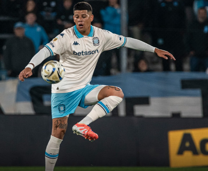 Comu_Racing's tweet image. ⚪ Estudiantes quiere contar con Marcos Rojo

👀 El jugador estaría dispuesto a volver al Pincha.