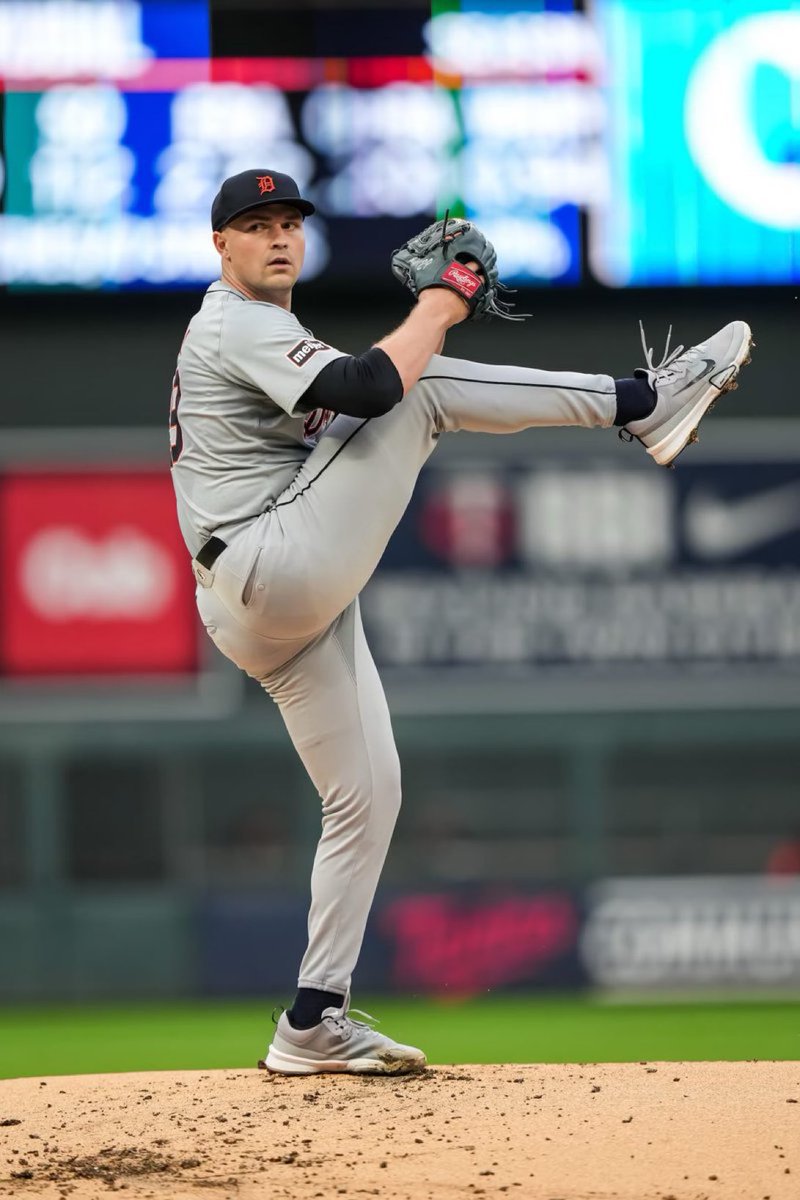 SleeperMets's tweet image. Jon Heyman lists 9 options that could “salvage” the Mets offseason:

1. Tarik Skubal 
2. Freddy Peralta 
3. Framber Valdez
4. Cody Bellinger 
5. MacKenzie Gore
6. Zac Gallen 
7. Mason Miller
8. Lucas Giolito
9. Austin Hays