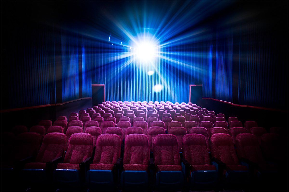 DCUPRIMETV's tweet photo. Netflix co-CEO Ted Sarandos claims that they will now keep 45-day theatrical windows for Warner Bros movies if the acquisition is completed.
 
“If we’re going to be in the theatrical business… we want to win. I want to win opening weekend. I want to win box office.”

(Via: https://t.co/msq49MiOhH)