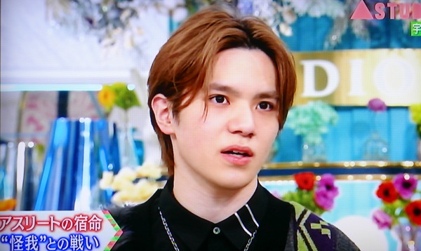 BlueAugust0811's tweet image. 開始から「面白素顔」😂
「ショーの打ちあげは自由参加でもゲームだけは
僕とおなじものをやって下さい！」
ゲーム話に突っ込みもやがて昌磨沼へ

藤ヶ谷さん「チャーミングですね」
鶴瓶さん「全ては人間性ですよね、、
お会い出来て嬉しかった」って
…観てる私も嬉しかった☺️

#宇野昌磨
#AStudio+