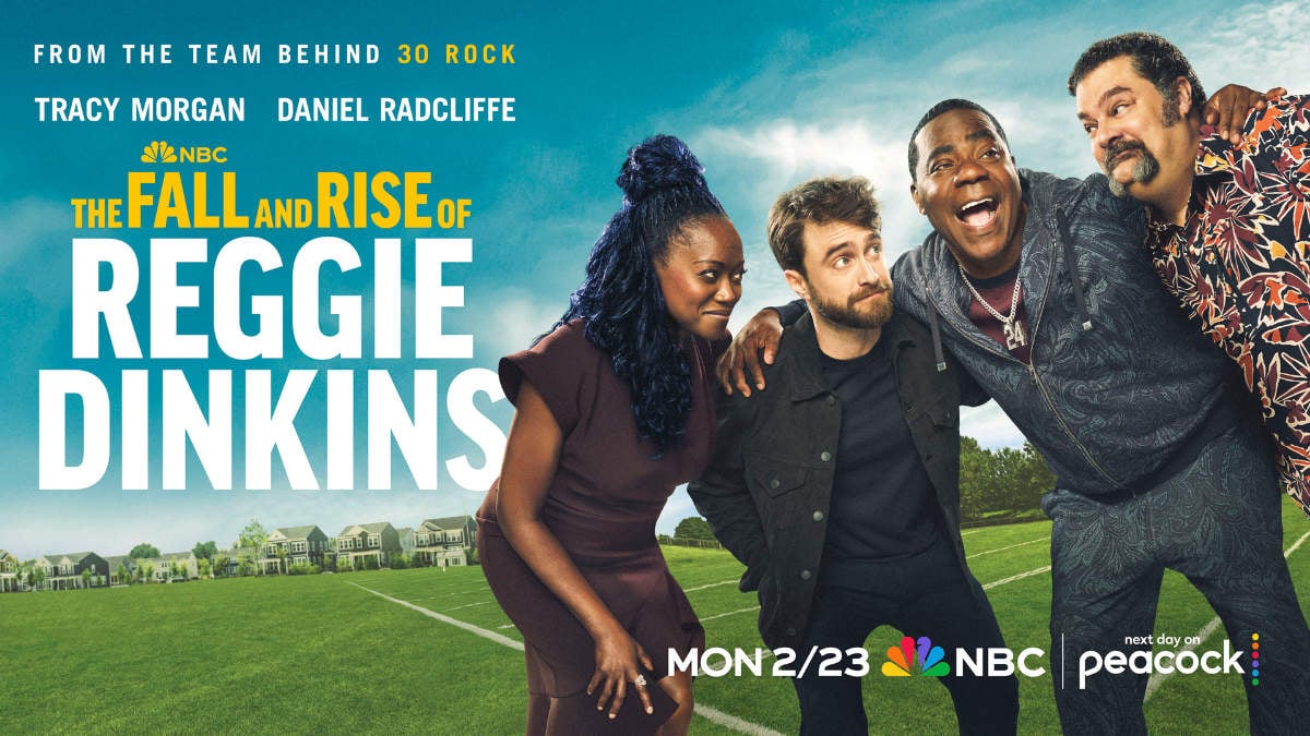 TuSubtitulocom's tweet image. Póster y báner promocional de "The Fall and Rise of Reggie Dinkins" de NBC.

La comedia gira en torno a un exjugador de fútbol americano que cayó en desgracia, interpretado por Tracy Morgan. Él está decidido a limpiar su imagen con la ayuda de Arthur Tobin (Daniel Radcliffe), un…