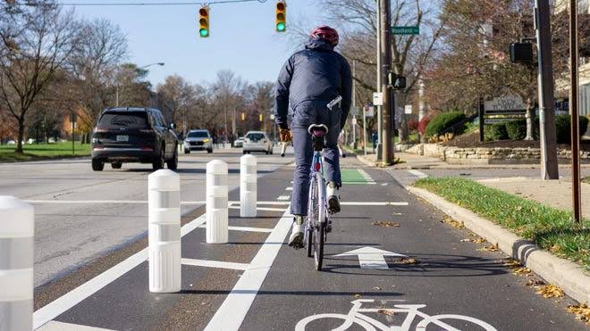 (v)lo urbano tweet media