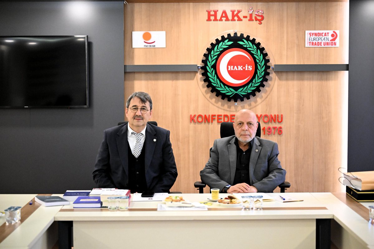 Arslan, İbn Haldun Üniversitesi Rektörü Arkan İle Bir Araya Geldi 

Genel Başkanımız Mahmut Arslan, 16 Ocak 2025 tarihinde İbn Haldun Üniversitesi Rektörü Prof. Dr. Atilla Arkan ve beraberindeki heyet ile bir araya geldi.

hakis.org.tr/haberler.php?a…