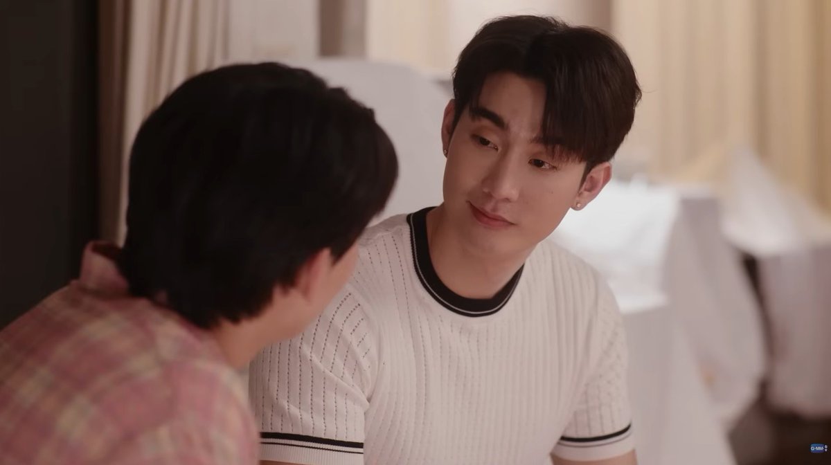 ForcebookCorner's tweet image. "You're not going to mess with my brain but you're going to mess with my body. Don't try to trick me, I know it." 
"You're telling me not to but your eyes are all dreamy."

I guess we should all leave the room now 

FORCEBOOK MOS EP6  
#MelodyOfSecretsEP6