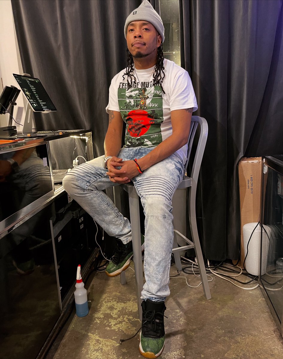 Yall be extra great today 🙏🏾🦇🦇🦇