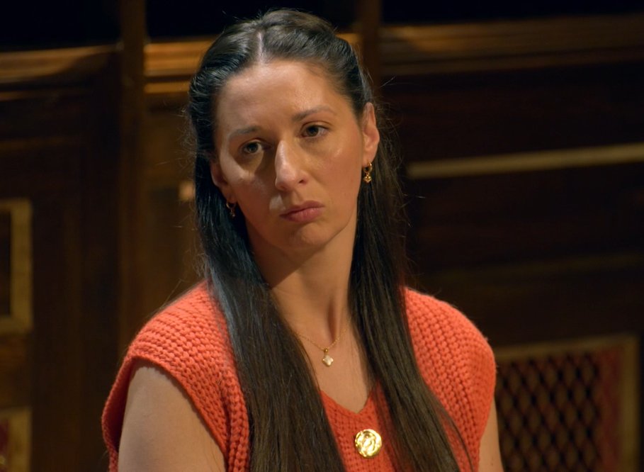 the way this diva can just stay silent and receive no heat at all. ICON. #TheTraitors