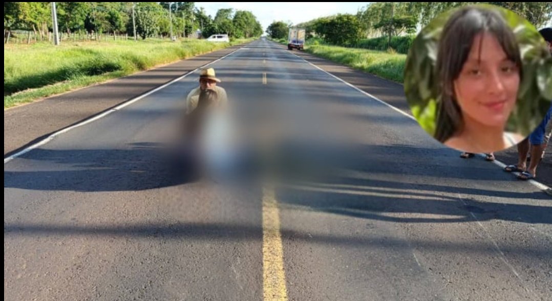 CuartoPoder_Py's tweet photo. 🔴 OTRA VÍCTIMA FATAL MÁS DE LOS BACHES DE LA MUERTE DEL MOPC: UNA JOVEN DE SOLO 23 AÑOS PIERDE LA VIDA EN LA RUTA PY08

◾Un nuevo accidente fatal se registró sobre la Ruta PY08, en jurisdicción del distrito de Lima, San Pedro, teniendo como víctima a una joven de 23 años que intentó esquivar un bache y fue arrollada por una camioneta.

◾En la tarde de este jueves se produjo un accidente de tránsito con derivación fatal a la altura del Km 405 de la Ruta PY08 Blas Garay, en la zona de Colonia Yvype de Lima, departamento de San Pedro.

◾Resultó víctima Gennifer Noemí Cañida Fernández, de 23 años, quien circulaba a bordo de una motocicleta de la marca Kenton modelo GL 200, color rojo y fue arrollada por una camioneta Isuzu color blanco.

◾Según el reporte, esta joven intentó esquivar un bache que se encontraba en el camino, tras lo cual rozó contra un camión de mediano porte. Esto hizo que perdiera el control y cayera al asfalto, siendo luego embestida por la camioneta.

◾El conductor del vehículo, identificado como Juan Carlos Laws Garcete, de 43 años, se presentó de manera voluntaria en la Comisaría 14ª de General Resquín, informando que había protagonizado el siniestro vial, detalla Sucesos Paraguay.

◾La joven fue auxiliada por transeúntes y trasladada al Hospital General de Santa Rosa del Aguaray. Luego de varias horas luchando por su vida, esta madrugada se confirmó su fallecimiento. La misma deja huérfano a un niño de 4 años.

◾Este accidente se produce exactamente una semana después del percance en el que fallecieron una mujer y su hijo médico, también en el distrito de Lima. A esto se le suman los otros numerosos episodios ocurridos en los últimos años, a raíz del mal estado de la Ruta PY08.Ñ
@mopcparaguay @MinPublicoPy @EverVillalba_Py 
Vía @hoypy
