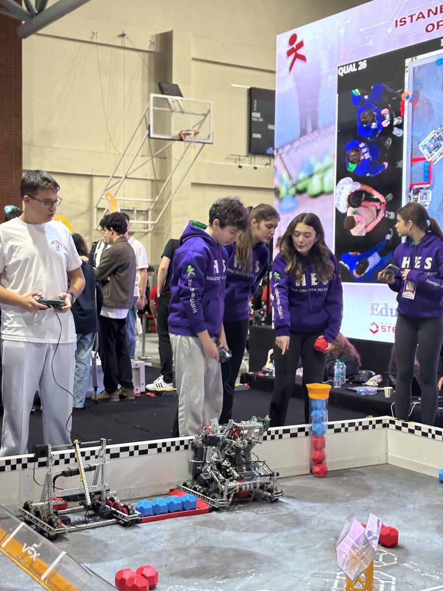 DijitalBiz's tweet image. Problem-solving skills are linked to academic and professional outcomes, and student robotics events provide measurable learning environments.
The 5th International VEX V5 European Open Tournament was held on Jan 3–4 with 42 teams from 4 countries, using the 2025-2026 “Push Back”…