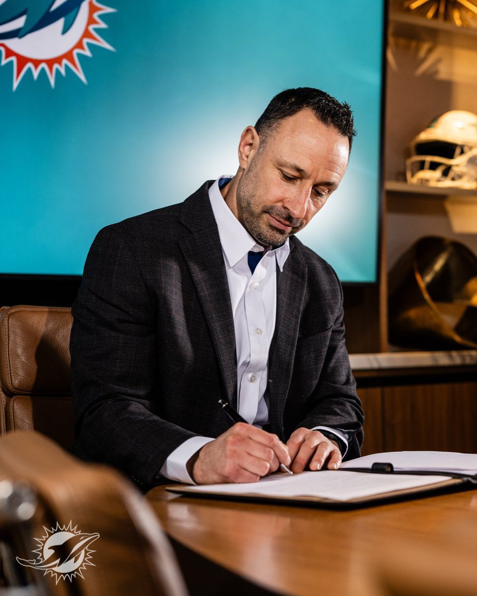 FinsXtra's tweet image. A new era of Miami Dolphins football. (@MiamiDolphins) #PhinsUp