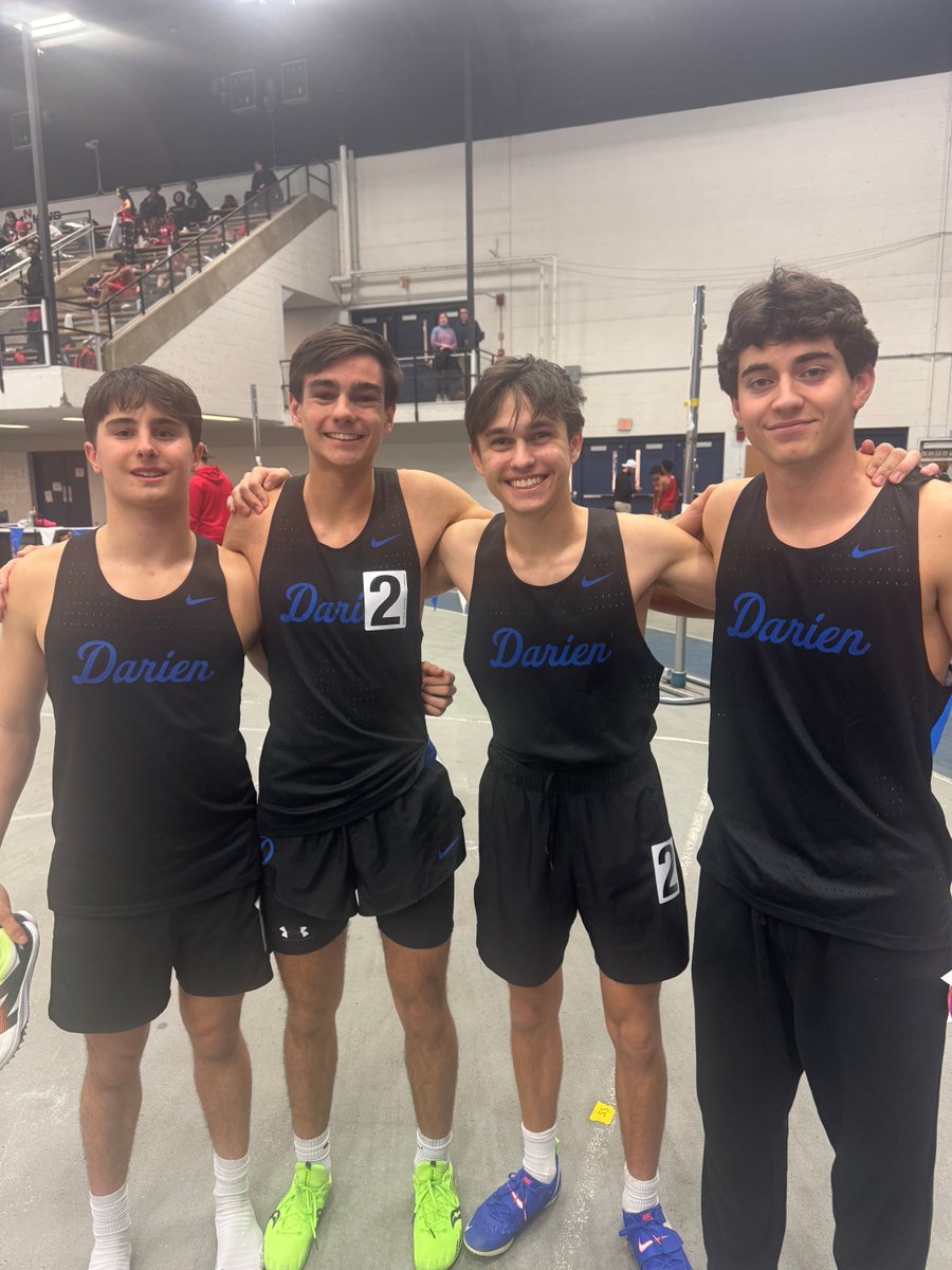 The 4 x 400 squad of Scott Luecke, Theo Bouichou, Brennan Schweitzer, and Alex Donahue took 1st in 3:50.80 at the James Barber Invitational! Let’s go! ⁦<a href="/DHSbluewave/">Darien H.S. Athletics</a>⁩