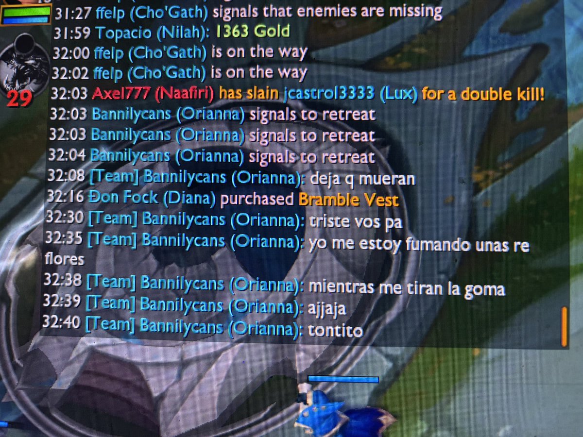 yo me estoy fumando unas re flores mientras me tiren la goma

DINAMITEN EL LOL PORFAVOR