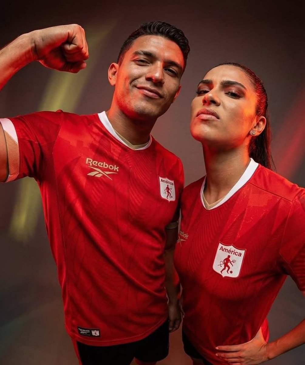 YeferVargas's tweet photo. Nueva camiseta del @AmericadeCali para el Primer semestre 2026 de la @LigaBetPlayD 

#AmericaDeCali 
#LigaBetPlayDimayor https://t.co/OlkYSjlteu