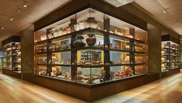 NECEanodizing's tweet photo. Brushed antiqued burnished #Electrocoloring by #NECE #Anodizing for the display cases of 5,000 years of art at the #PrincetonUniversityArtMusem https://t.co/MpFjE8WNPE https://t.co/Xqr3PQC9Qk