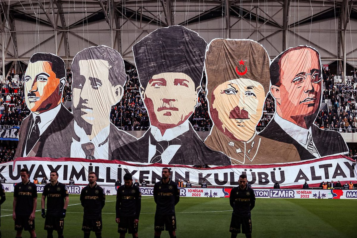 Kuvâ-yi Milliye’nin kulübü Büyük Altay 112 yaşında!

Kardeş takımımız, asırlık çınar Büyük Altay’ın 112. kuruluş yıl dönümü kutlu olsun.

Şanınla, şerefinle sen çok yaşa Büyük Altay!

#BüyükAltay112Yaşında