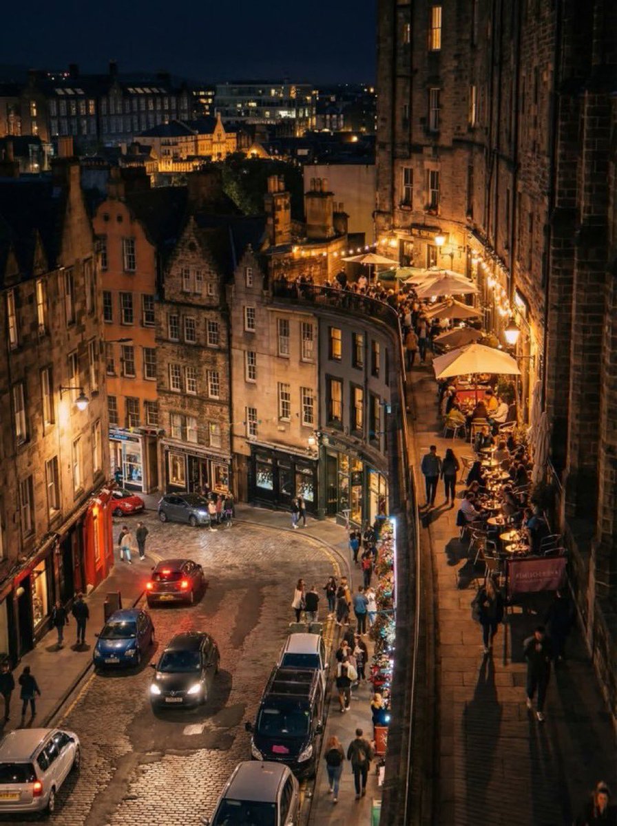 purelivn's tweet image. Edinburgh