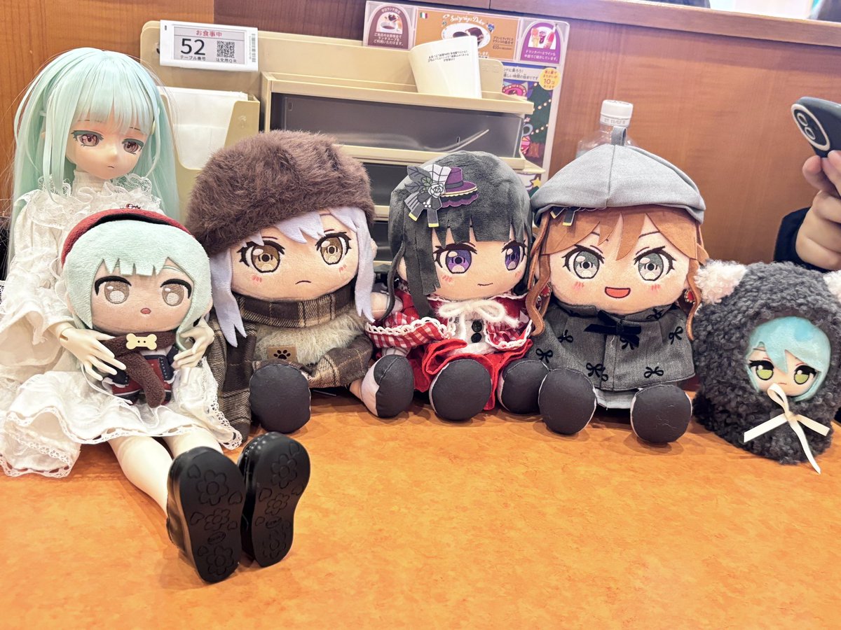 yeah00823's tweet image. #Neuweltfahrt_大阪追加公演DAY1
ほぼ1年ぶりの再会🥹  
ライブを観に行く途中でいろいろな波乱があったけど、無事に会えて本当によかった😭 やっぱりRoseliaが大好き、これからもずっと応援していきます😭❤️❤️