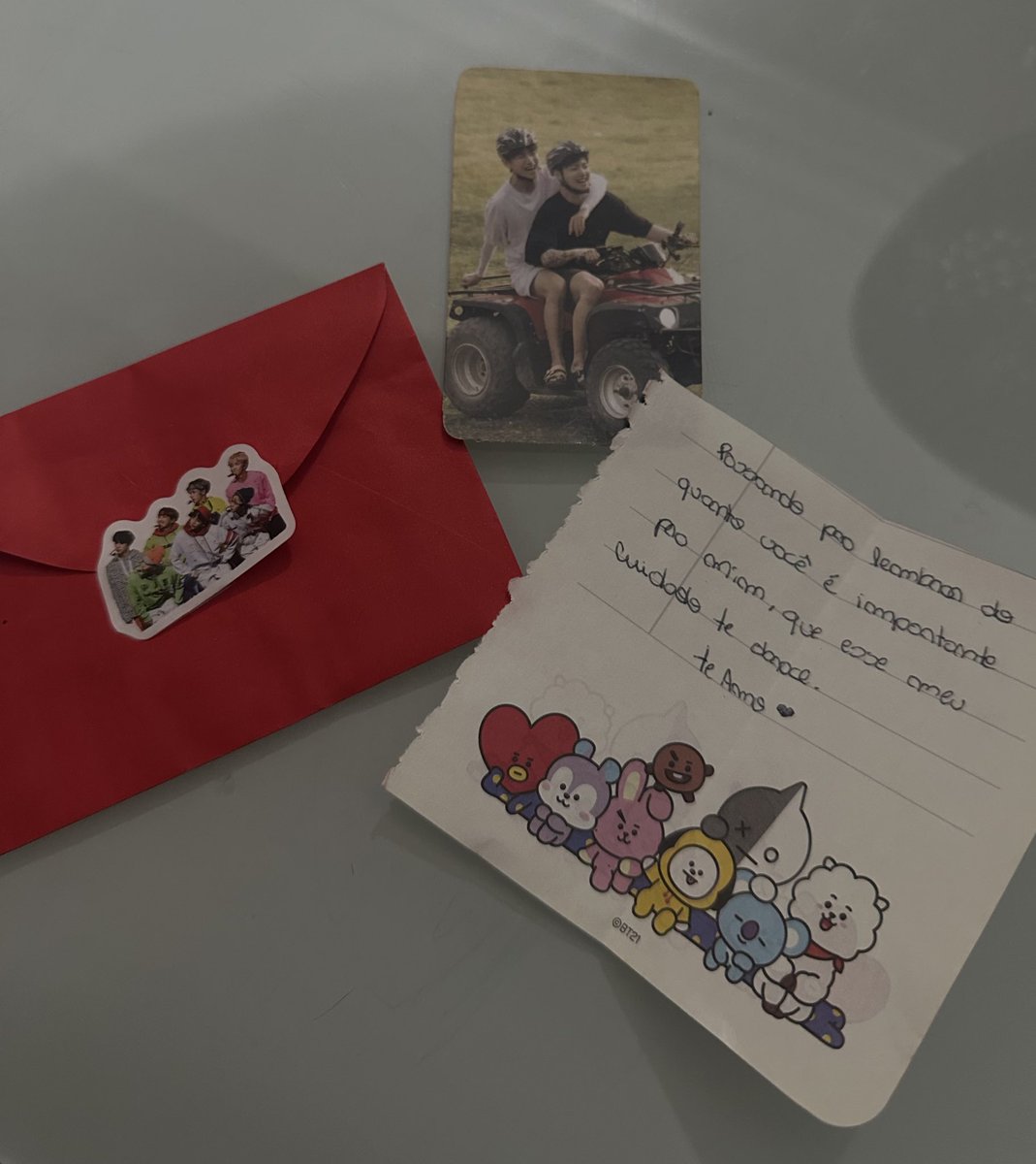 vantegirrl's tweet image. aquela amiga que é extremamente atenciosa 😭