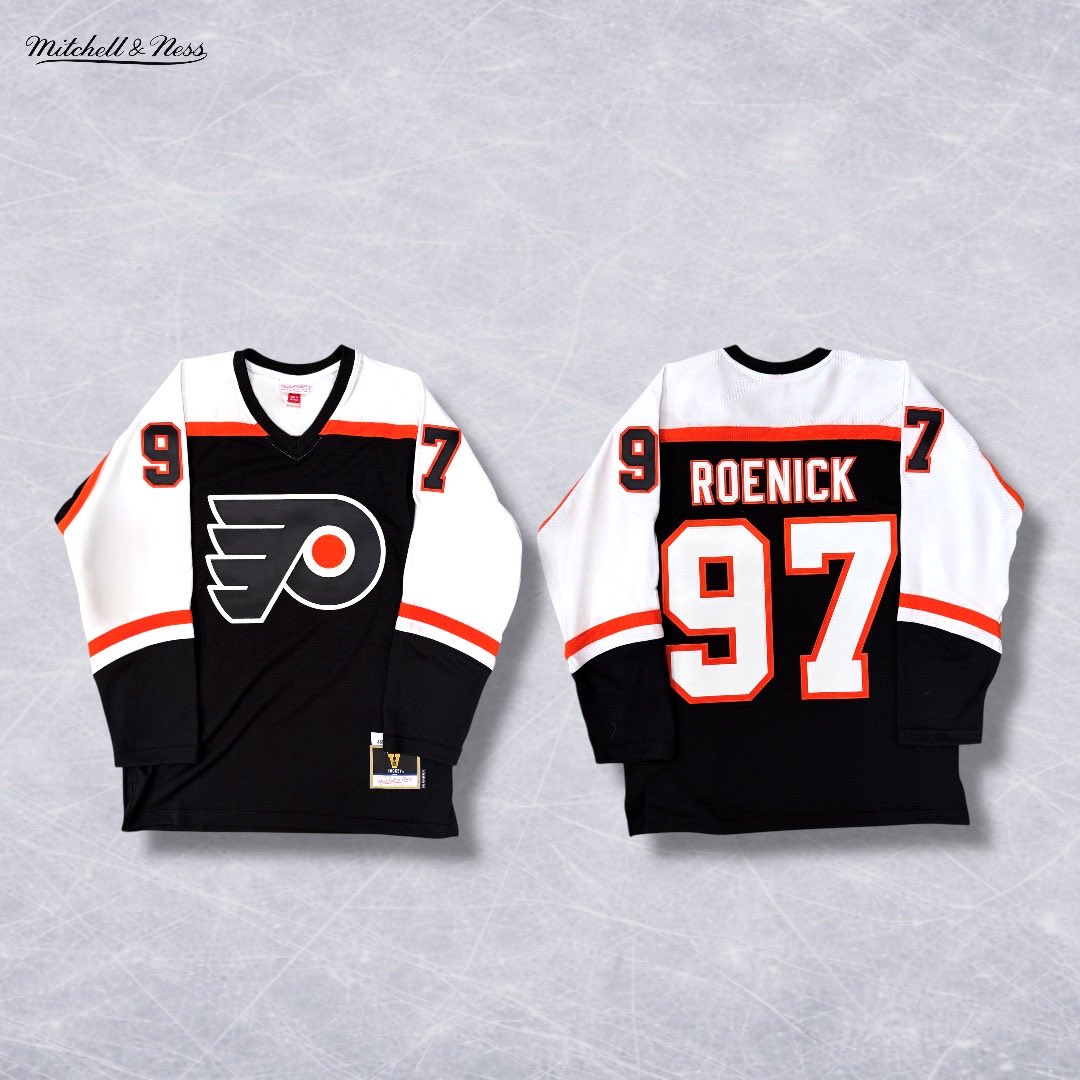MNFlagshipStore's tweet image. "WE GOT A GAME 7"

Game 6. Overtime. 2004 Eastern Conference Final.

Roenick sets it up. Gagne ends it to force a game 7. 

The @mitchell_ness  @NHLFlyers 2003-2004 Jeremy Roenick and Simon Gagne Home Jerseys. Releasing tomorrow in store 1/17 at 10am EST!