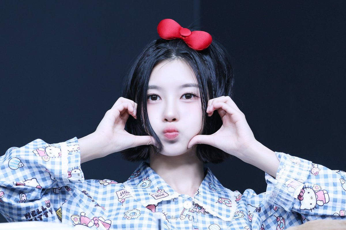 251015 디어마이뮤즈
#케플러 #김다연 #kep1er #dayeon #요니짱