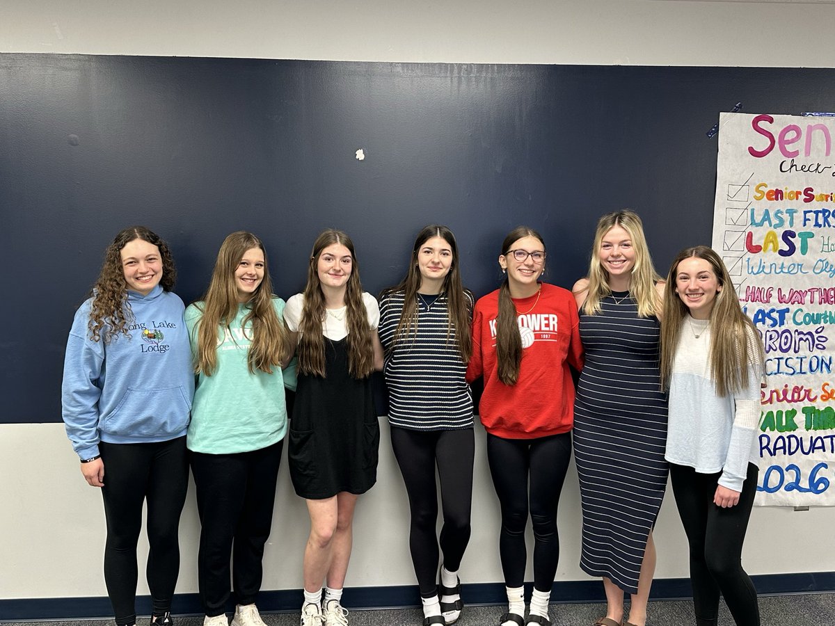 WestPlatteVoll1's tweet image. Congrats to the following girls on earning Academic All-State honors for this year’s volleyball season! 
Anastyn Eades, Molly Head, Catelyn Carlson, Jaylee Carlson, Amber Rutherford, Blair McHenry, Nora Meyerkorth