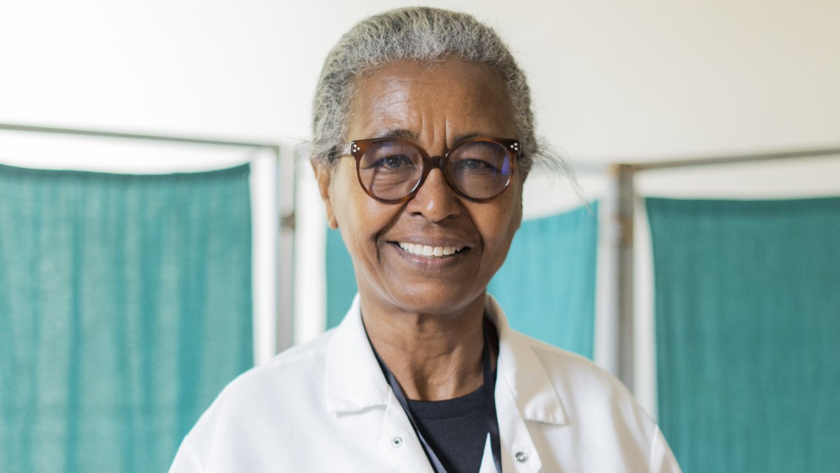 ProjectMercy's tweet image. Sister Meseret oversees our hospital in Yetebon, Ethiopia that ensures expecting mothers can deliver babies in a state-of-the-art facility, helping mother and child to reach their full potential and thrive. Read more: projectmercy.org/news/healing-w…
