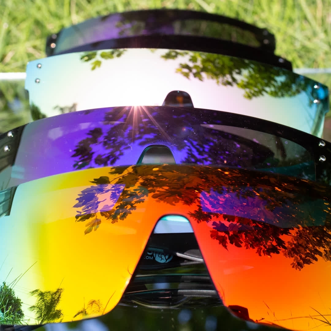 ShredShades's tweet image. Every color. One mission.
🕶️🤘

The Druids series.⠀

#shredshades #shredeverything #sunglasses