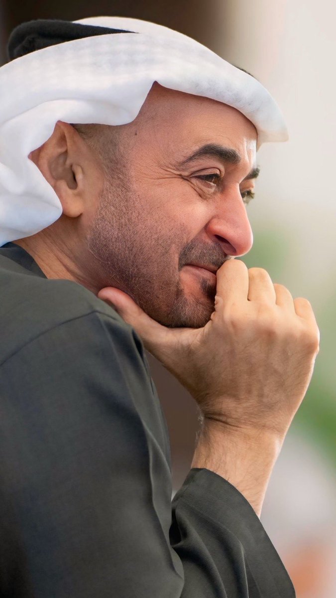 drabubakereltom's tweet image. وكأن التاريخ لأبيك فيك، لنفسه يعيد 🤍