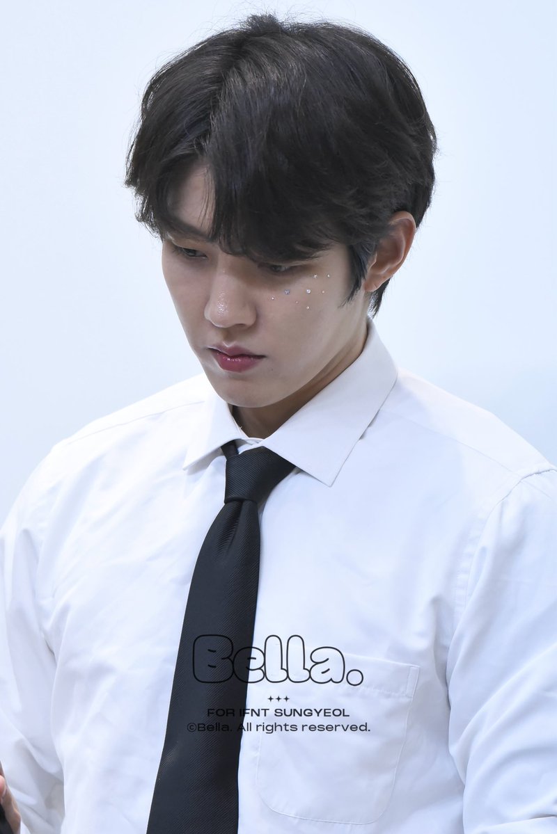 260116 #성열 #이성열 #인피니트 #sungyeol #INFINITE

귀하디 귀한 냉한 성열 보실 분?