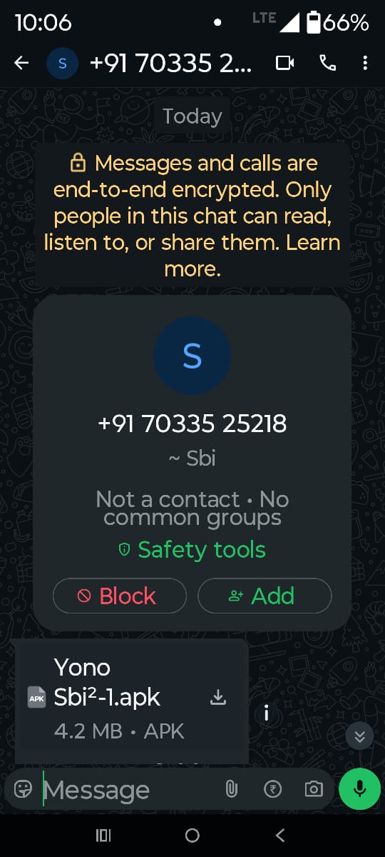 Abhisekh_World's tweet photo. Look at this @TheOfficialSBI @OfficialSBICare #CyberPoliceJharkhand #Jharkhand @DumkaPolice 
I received this whatsapp message from an unknown number +917033525218 he sent me an apk and asked to install that on my phone so that I can receive the 5,500 reward price by today https://t.co/lKvDP8KyBq