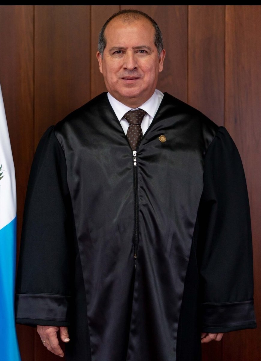 danydoggy's tweet image. Este despreciable ser #NesterVasquez engelero transero mafioso y se que vas a leer esto porque ustedes usan la cuenta de la @CC_Guatemala sos un ladronote no idóneo para estos cargos aliados a Consuelo Porras ya las comisiones paralelas las perdiste desgraciado.