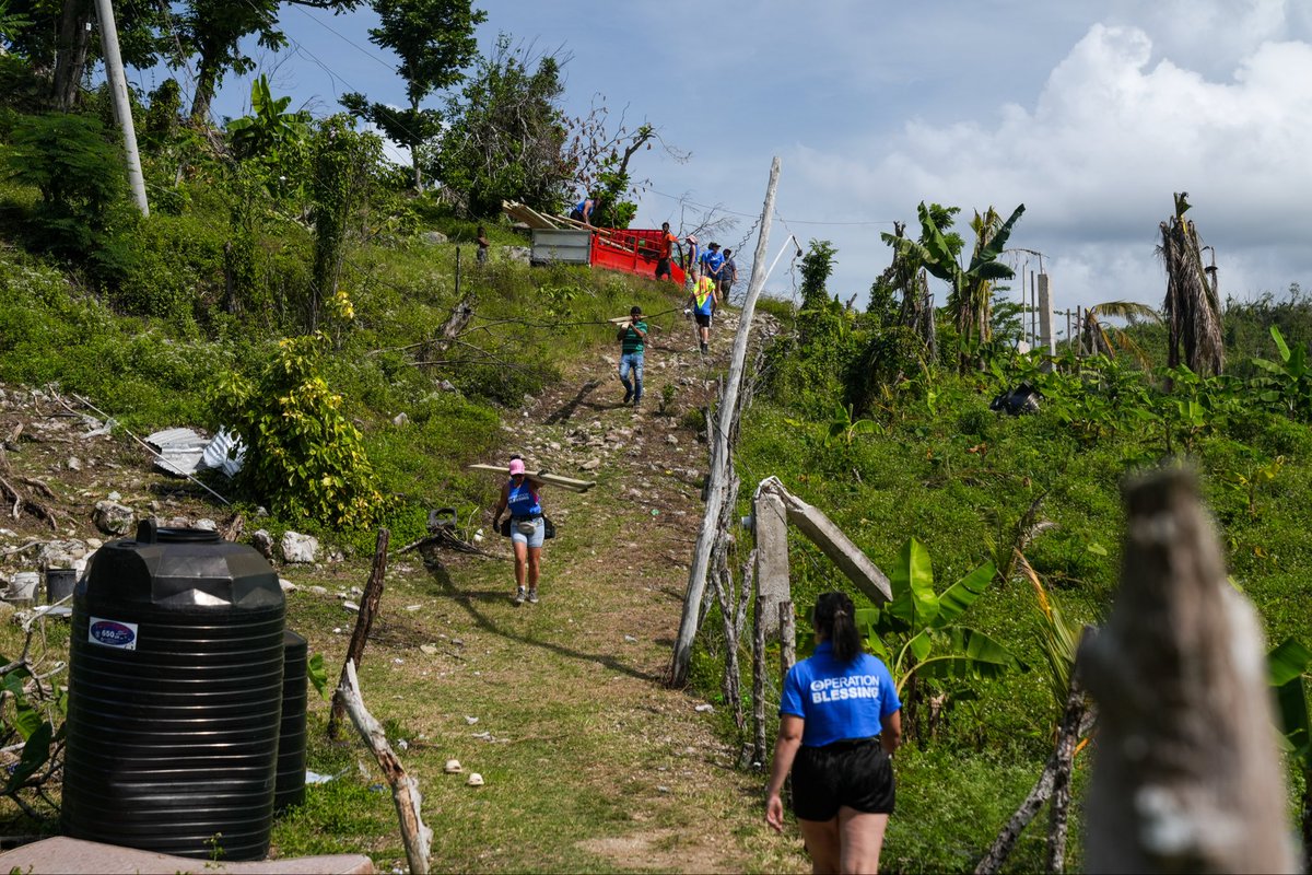 Operation Blessing tweet media