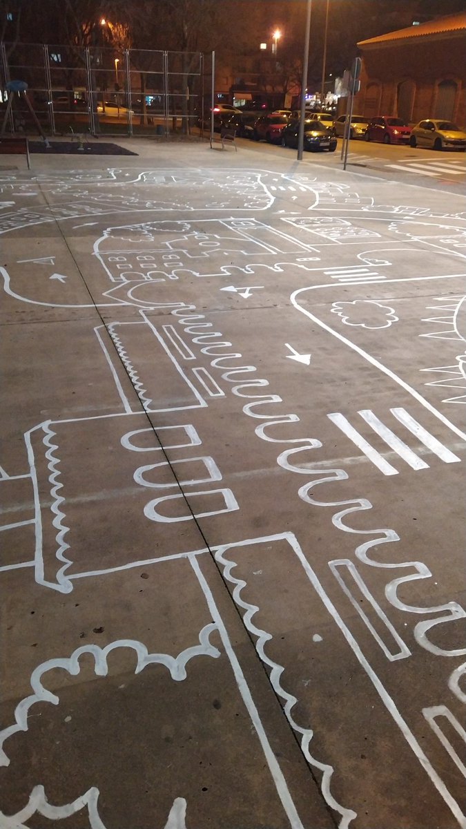 Casum la Colau. Fent de les seves per Girona xD