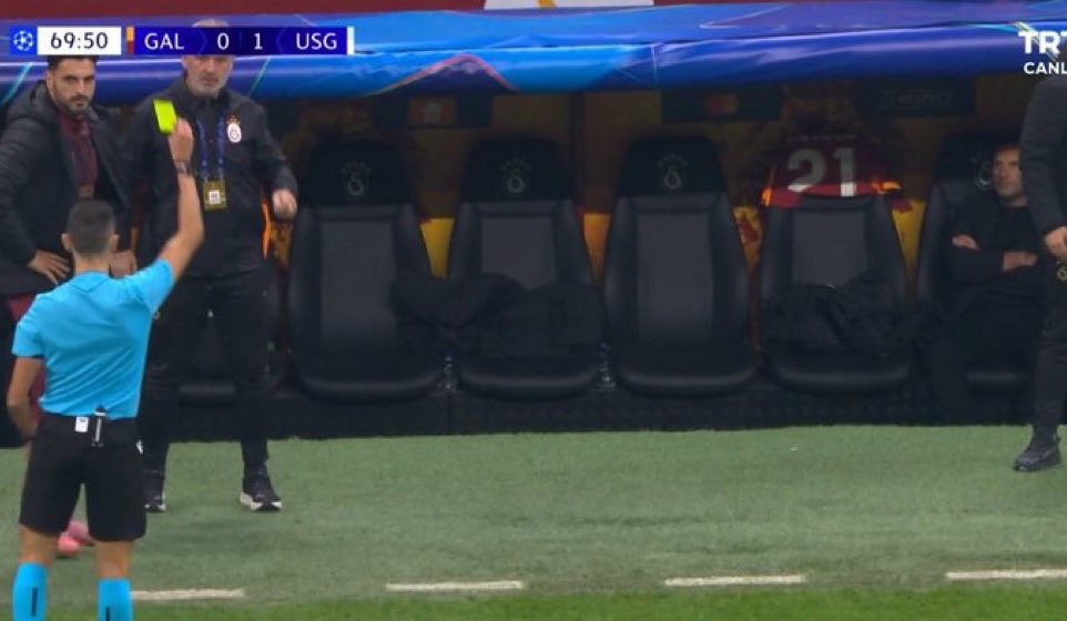 1905factor's tweet image. Atletico Madrid maçında bizim yedek kulübesi: