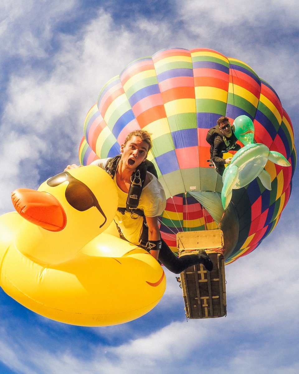 GoPro's tweet image. 2016 GoPro Throwback ⏮️

Jay Alvarrez + Griffin Turner
Isabella Mezzadri
Tae Westcott
Megan Close

#GoPro #2016 #2026 #Throwback