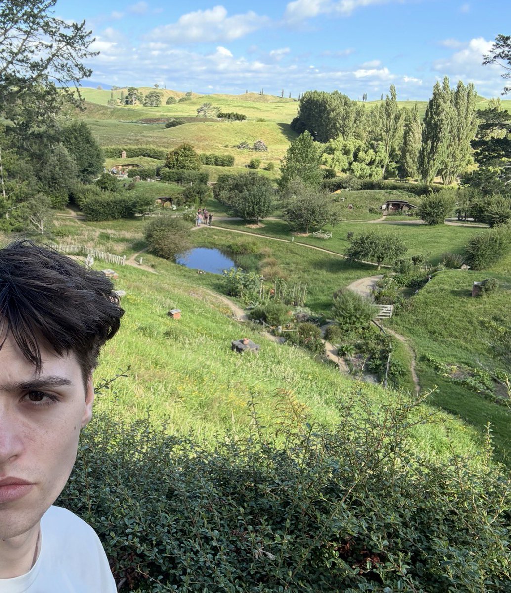 Ghost Cvious tweet media