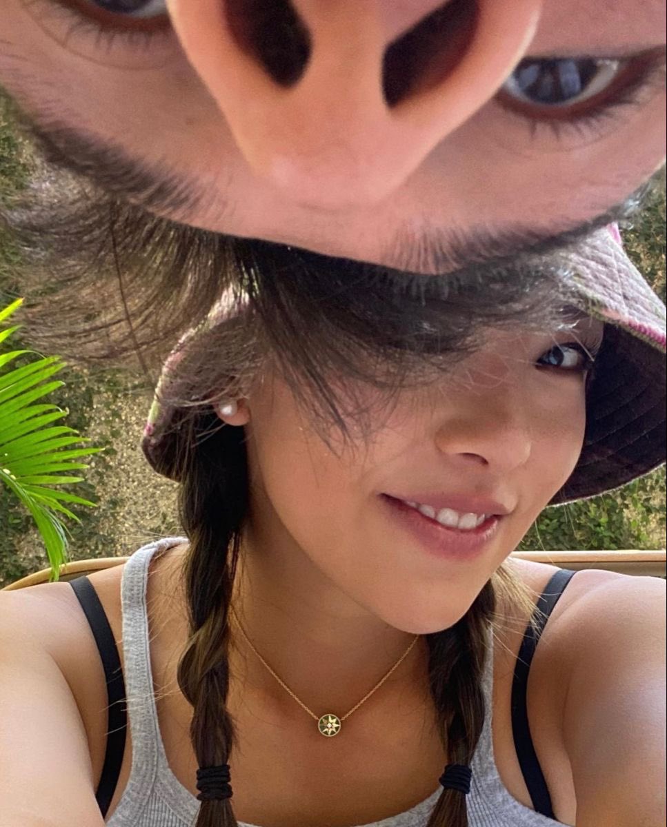 alexsalbon's tweet image. they’re getting married 😭😭😭