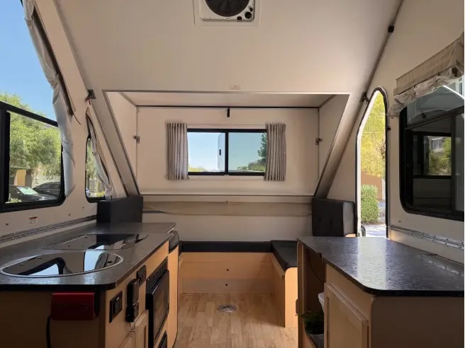 RV Trader tweet media