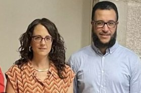 orriolsderipoll's tweet image. Plega de la política la cínica que em va multar amb 10.001 euros per haver afirmat que l'islam és incompatible amb Occident.

La hipòcrita que fingia ser feminista mentre defensava islamistes...

Adéu-siau, fins mai més.

#SalvemCatalunya