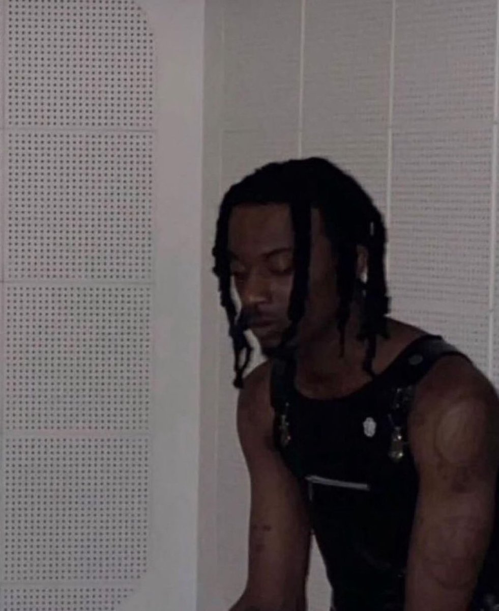 lottareds's tweet image. I would never want her back and I miss her every single day