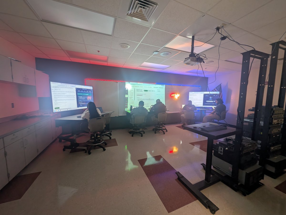 iTech_InfoTech's tweet photo. Fun Friday! Malware Analysis in our Cybersecurity Lab.
@iTECH_College 

#LearningWithFriends #HandsOnTraining #LearnITatiTECH https://t.co/4dVqI5WNrn
