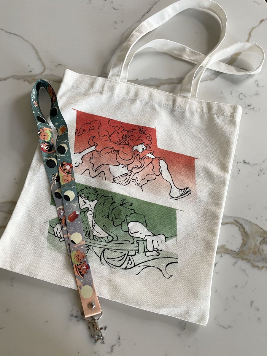 👒 『PRODUCTION UPDATE』 ⚔️

Our next close-ups are of our two acrylic standees, tote bag and lanyard!