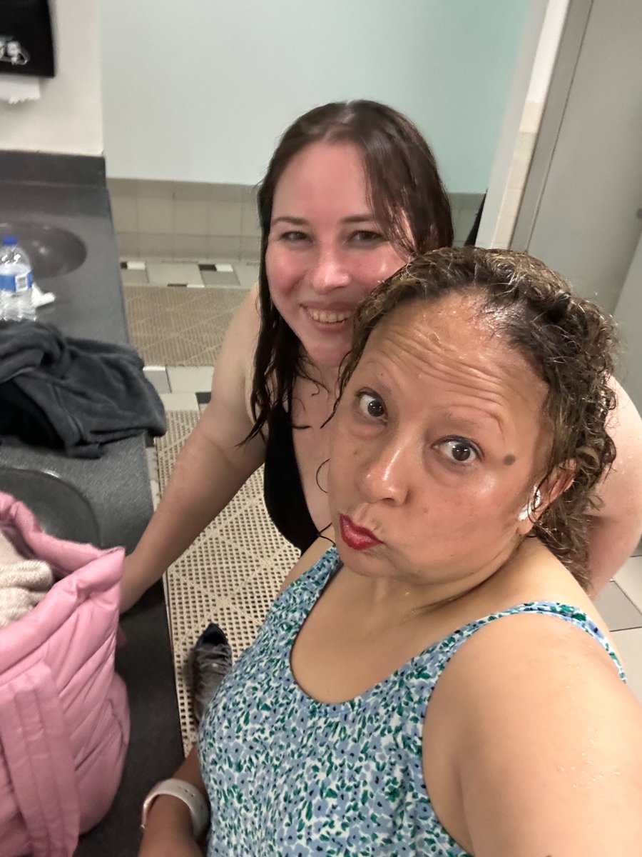 AlGro82355991's tweet photo. Taken Tuesday this week! With a friend at the gym! We used to work together at a school! The best year I had, was working with her we were both teacher aides! https://t.co/cjRm8yff9O