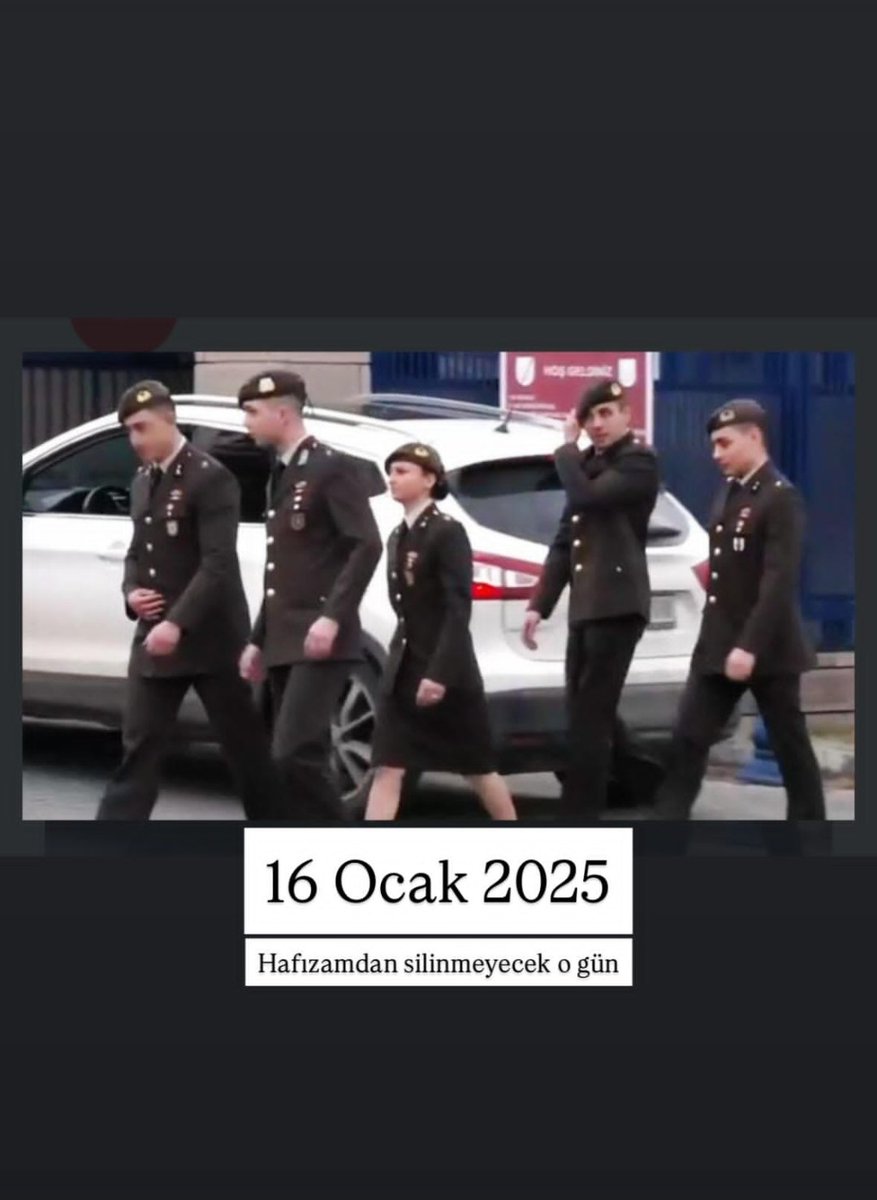 Bugün teğmenlerimiz Ebru Eroğlu Talip İzzet Akarsu Batuhan Gazi Kılıç Deniz Demirtaş ve Serhat Gündarın Kara Kuvvetleri Komutanlığı yüksek disiplin kuruluna çıkarılmalarının yıl dönümü o süreçte neler olup bittiğini ileride tarih perde arkası ile yazacak Biz perde arkasında dönen