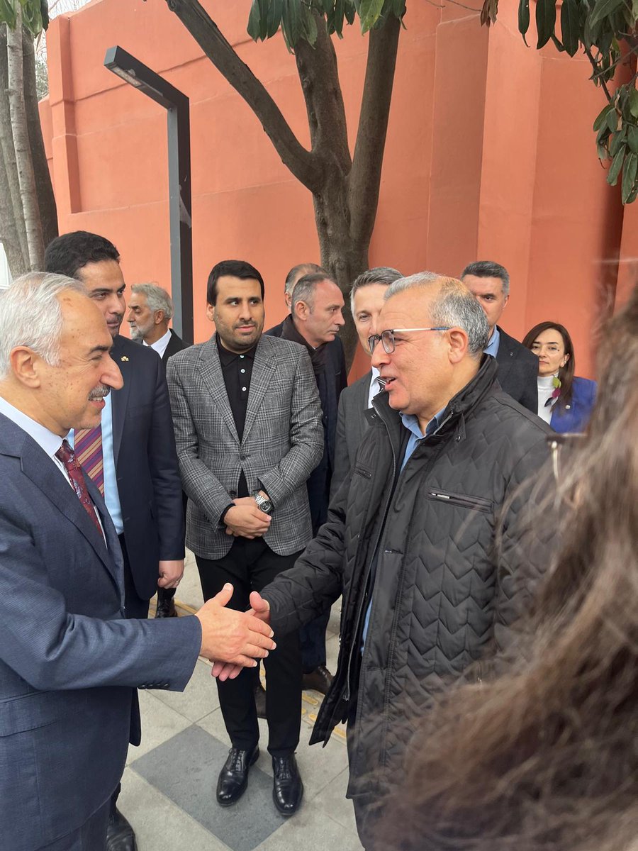 İstanbul Üniversitesi Onkoloji Enstitüsü ve Hastanesi’nin ek blokları ile modernize edilen klinik ve teknolojik donanıma sahip binasının hizmete alınması dolayısıyla düzenlenen açılış töreni, 16 Ocak 2026 tarihinde gerçekleştirildi.