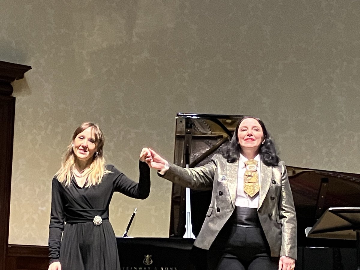 risamante's tweet image. Brilliantly curated and performed Rossini programme at Wigmore today. Finally got to see @AnnaBonitatibus live again after many years and meet her in person. Rossini must be rejoicing in heaven for having such a fantastic advocate! 🥰