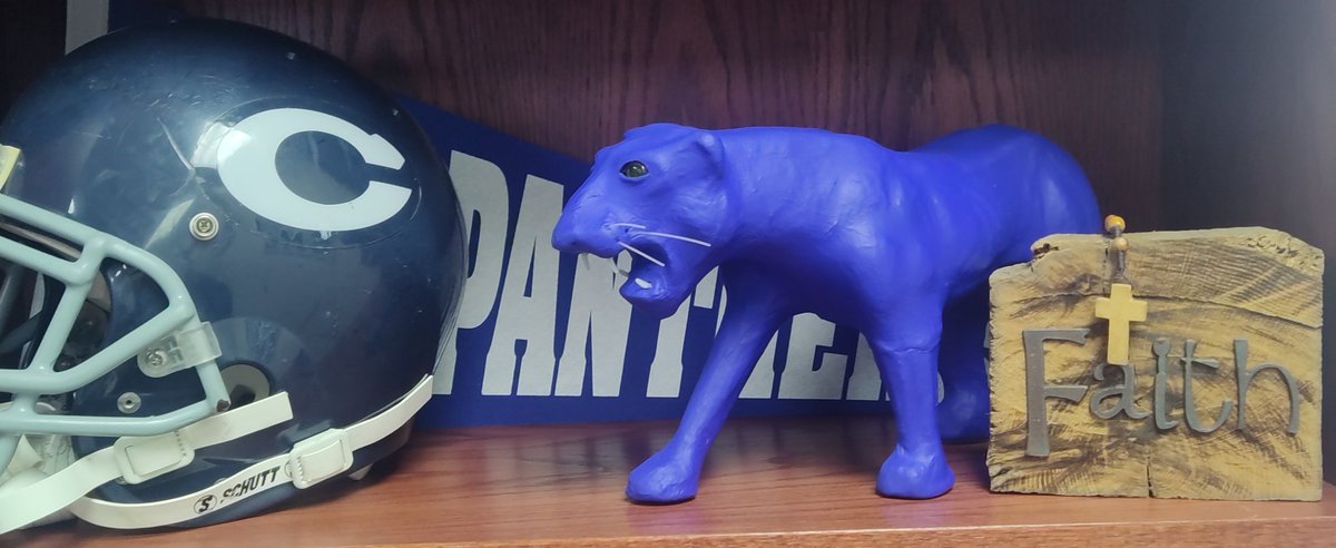 StMCPrincipal's tweet image. Pleased and Proud to announce Stu Jeck, Class of 2009, as the new Head Football Coach at St. Mary's Colgan. Mr. Jeck becomes the 4th head coach at SMC since 1961! Welcome home!  @sportsinkansas @SEK_Sports @colgan_football @KSHSAA