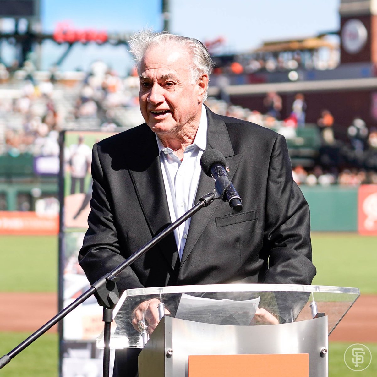 Hoping Wall-of-Famer, Mike Murphy, has a happy birthday today 🎂